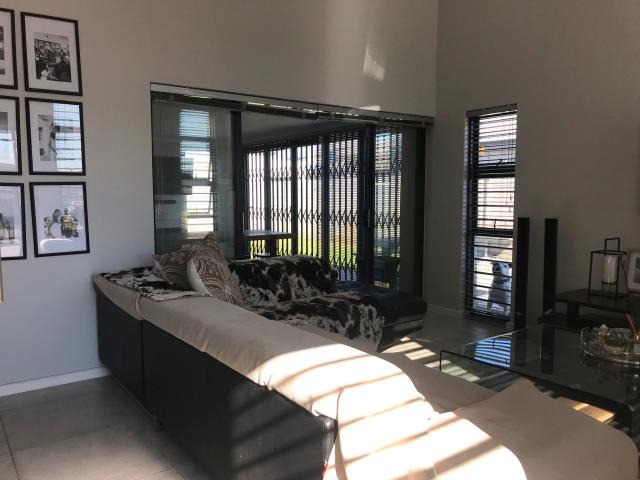 To Let 3 Bedroom Property for Rent in Parklands North Western Cape